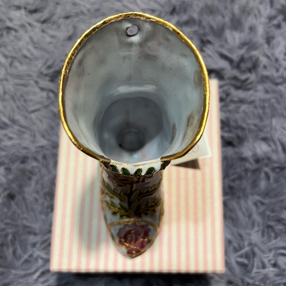 🌸 NYCO Victorian floral boot ornament 🌸 - Picture 6 of 6